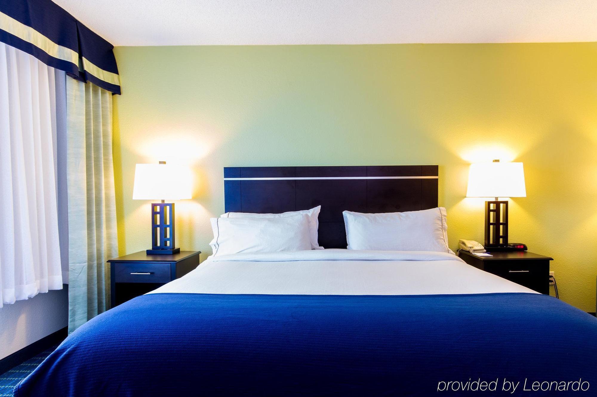 Holiday Inn Express Hotel & Suites Montgomery Boyd-Cooper Parkway By Ihg Exterior foto