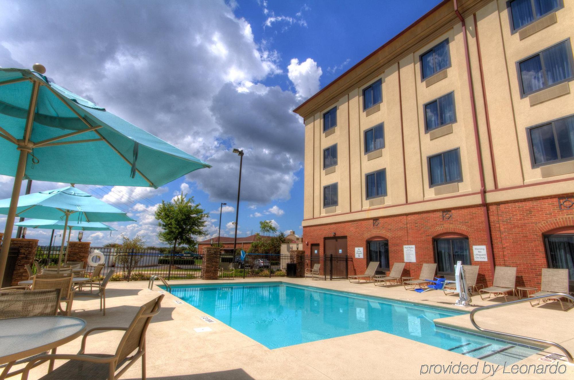 Holiday Inn Express Hotel & Suites Montgomery Boyd-Cooper Parkway By Ihg Exterior foto
